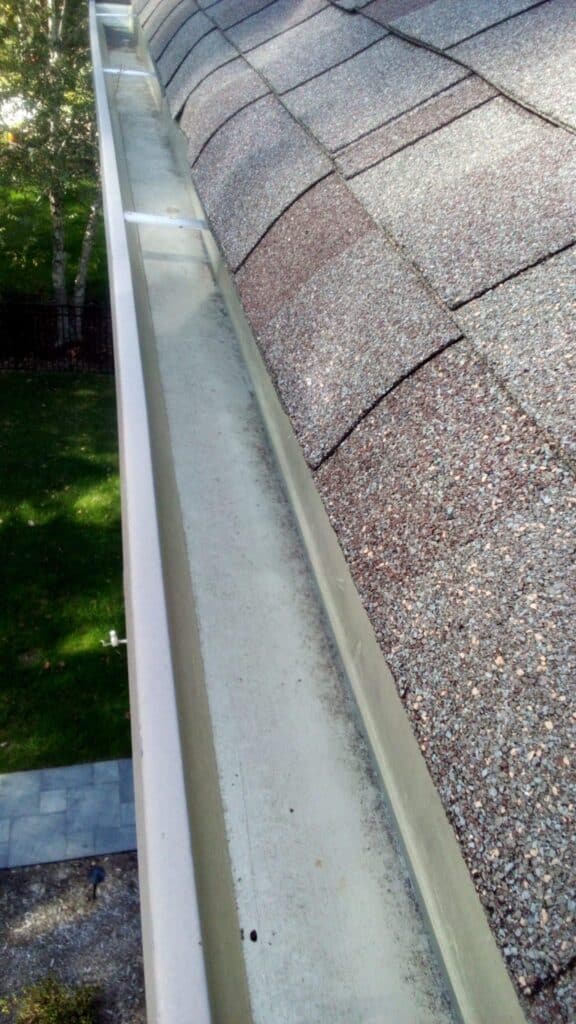 Charlotte gutter cleaning near me