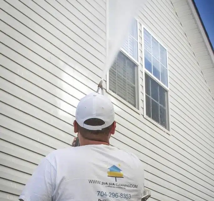 exterior house cleaning Lowesville NC